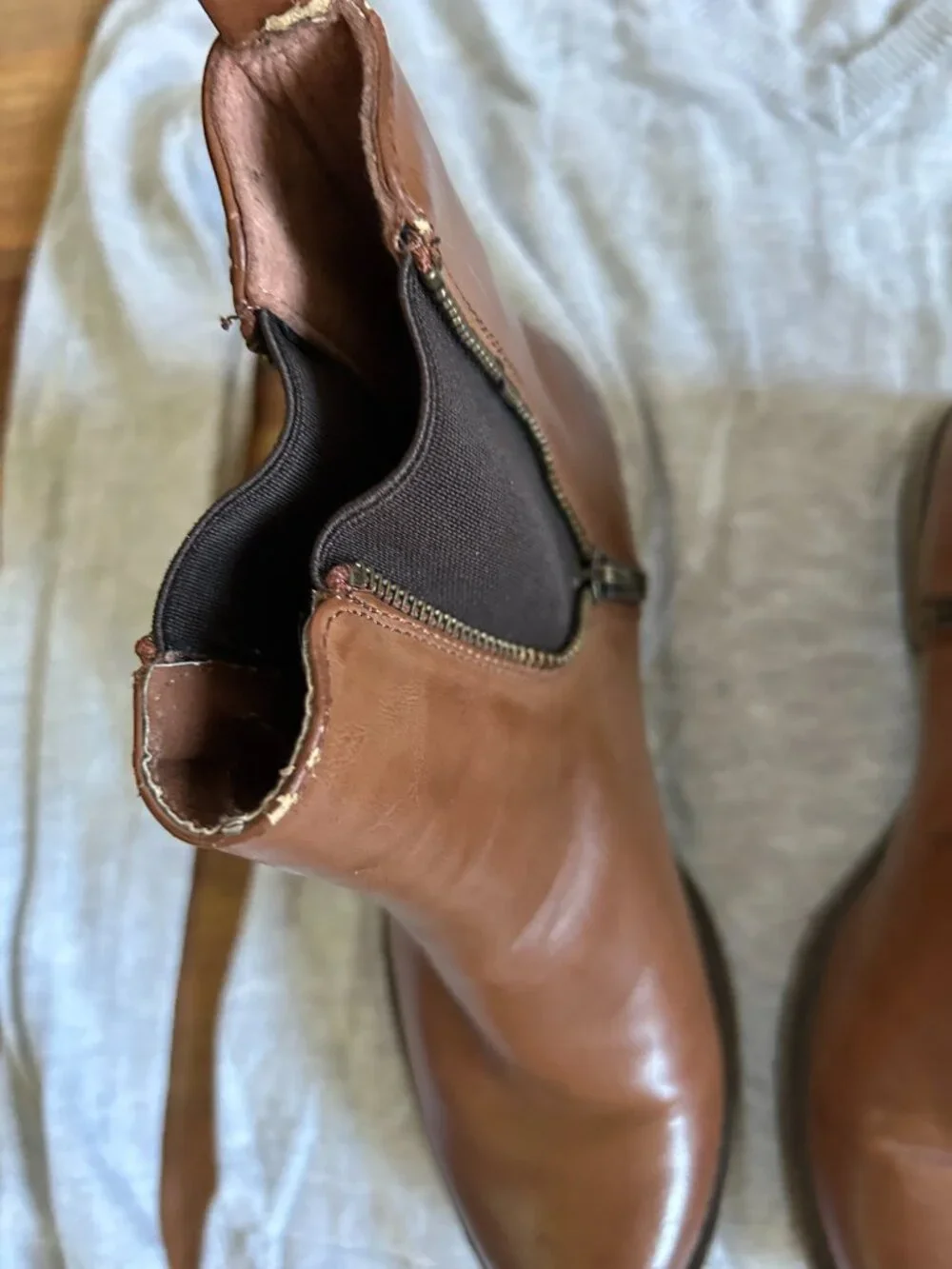 rocket dog womans size 7 ankle boots tan faux leathr shoes seven